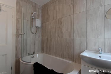 5 bed house, Alfred Street, Plasnewydd, Cardiff, CF244TZ - Image 2